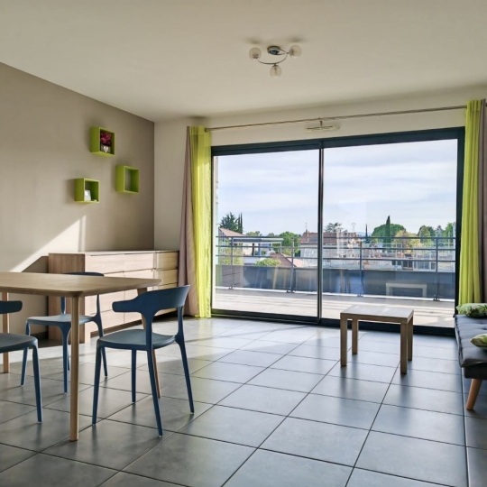  Annonces PORTESLESVALENCE : Appartement | GUILHERAND-GRANGES (07500) | 76 m2 | 900 € 