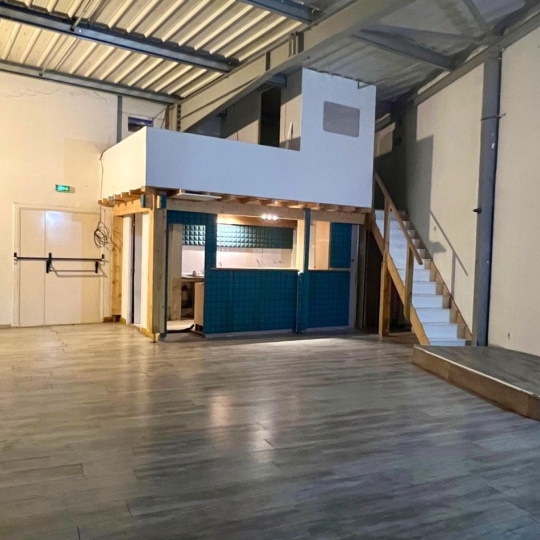  Annonces PORTESLESVALENCE : Office | BOURG-LES-VALENCE (26500) | 112 m2 | 110 000 € 