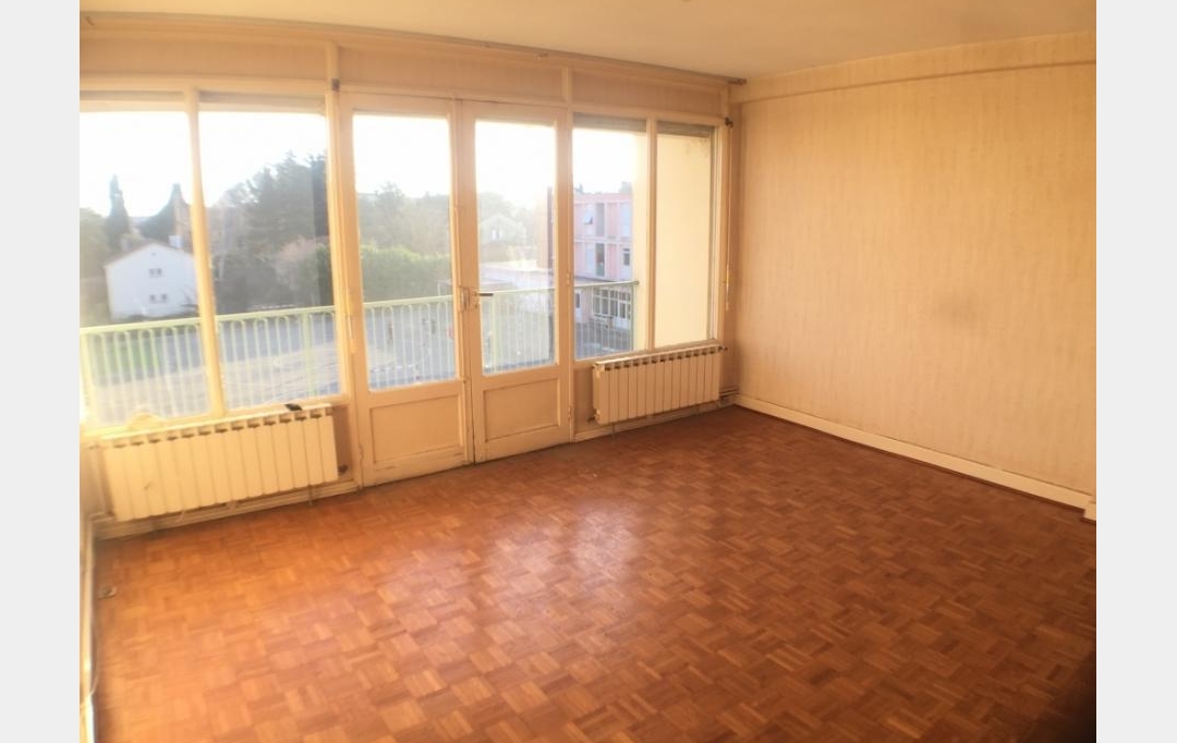 Annonces PORTESLESVALENCE : Appartement | GUILHERAND-GRANGES (07500) | 60 m2 | 97 000 € 